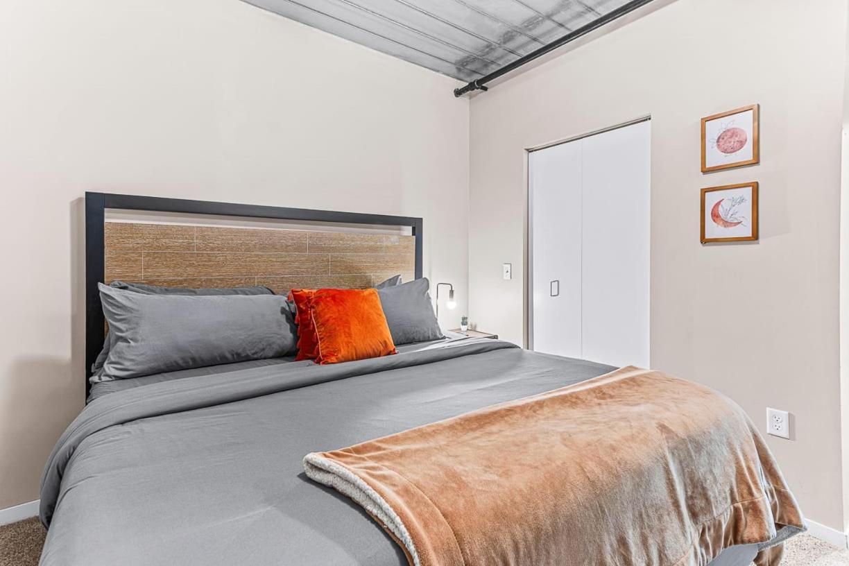 Spacious 2 King Bed Downtown Central To It All Ανν Άρμπορ Εξωτερικό φωτογραφία